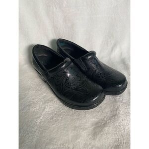 Yuu Bethanee Clogs‎